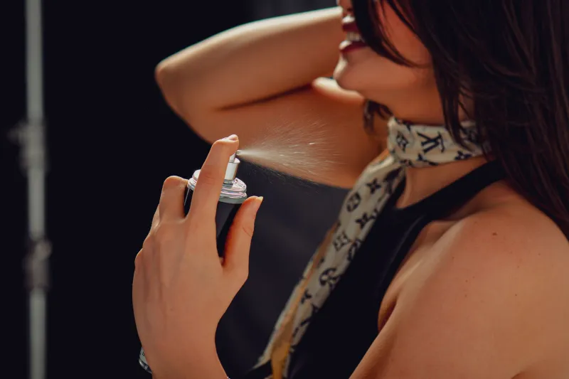 Give It Ten Minutes: A Perfumer's Ritual for Testing Fragrance the Right Way